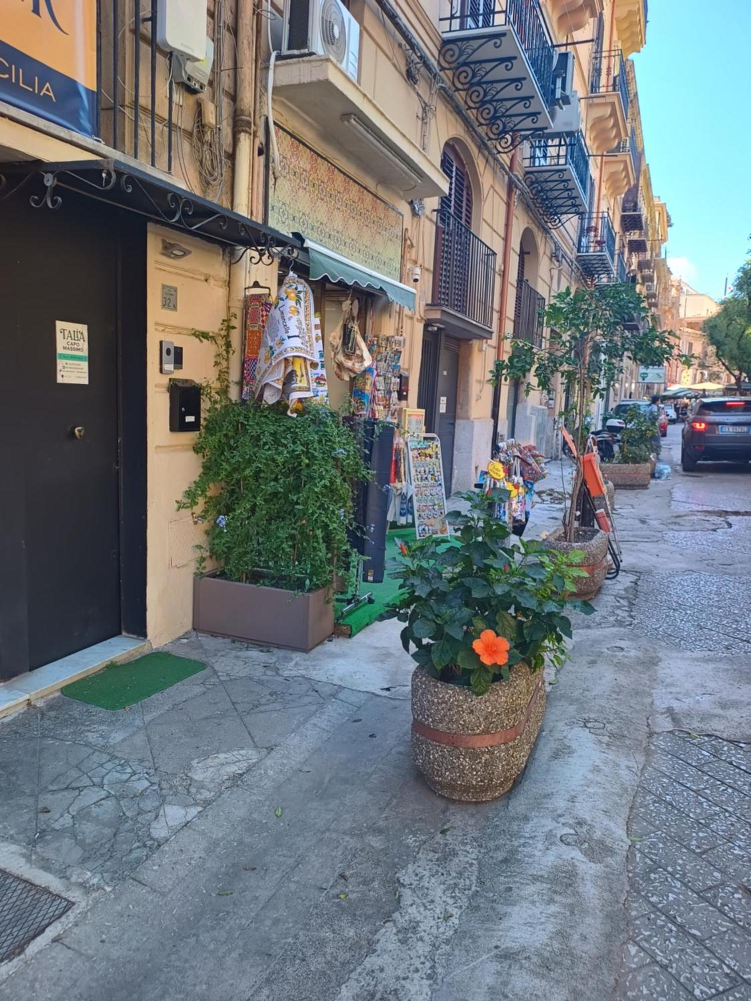 Talia Capo Massimo Palermo Exterior foto